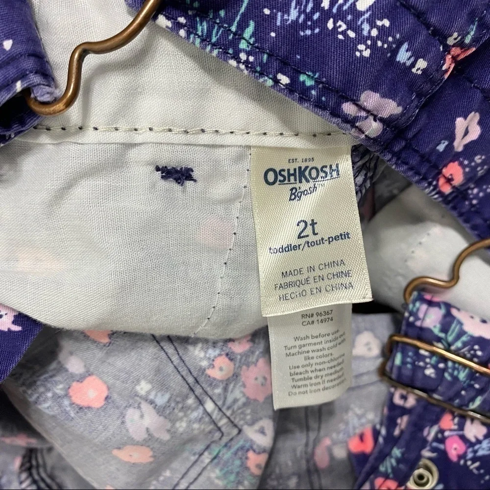 Oshkosh B’gosh Floral Shortalls Shorts Bib Overalls Purple Pink 3T Toddler Girls - Picture 4 of 4